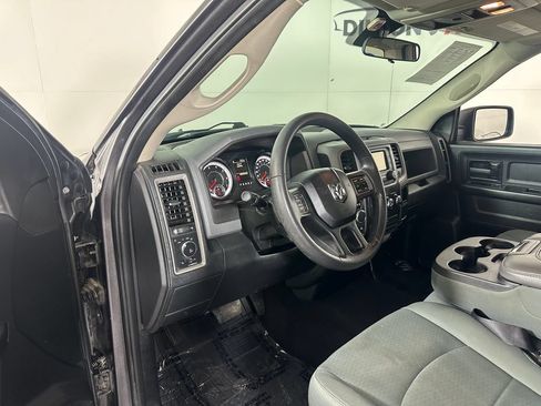 Used 2018 RAM 1500 Express w/ Express Value Package AWD/4WD image 15