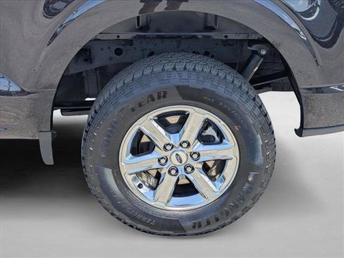 Certified 2025 Ford F150 XLT w/ Equipment Group 301A Standard AWD/4WD image 22