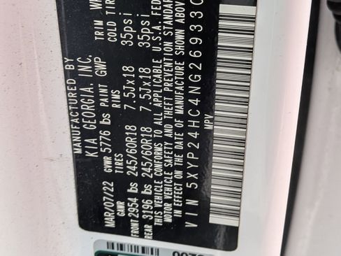 Used 2022 Kia Telluride LX image 36