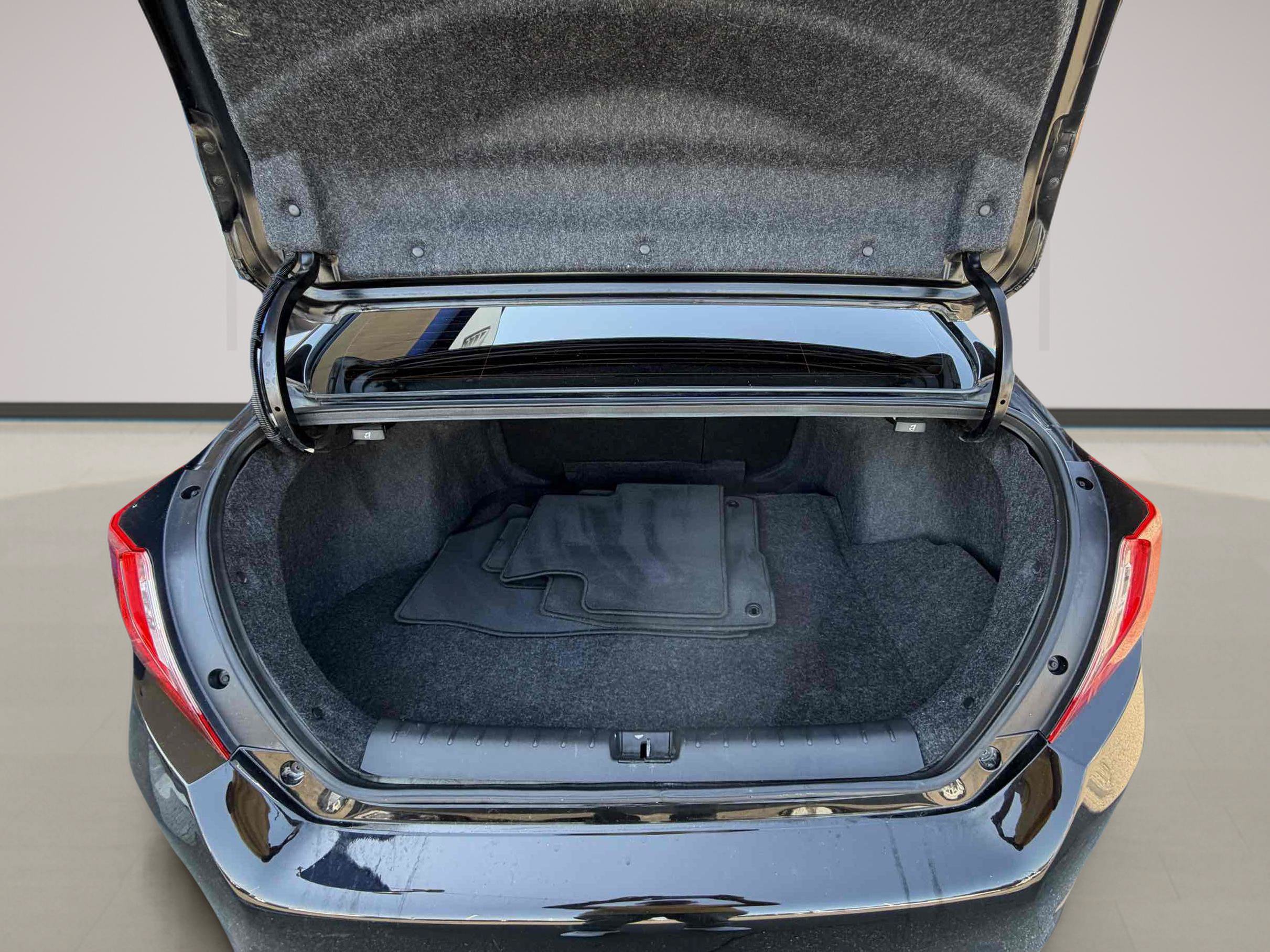 Used 2020 Honda Civic Sport image 19