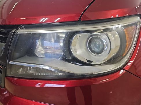 Used 2018 Chevrolet Colorado Z71 AWD/4WD image 36