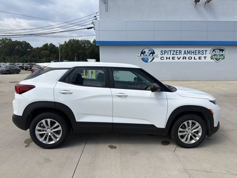 Used 2022 Chevrolet TrailBlazer LS FWD image 11