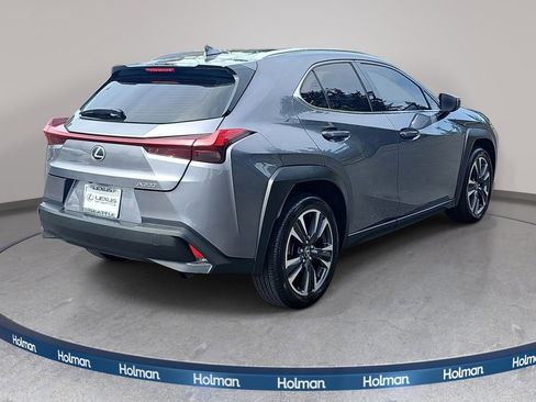 Used 2019 Lexus UX 200 FWD image 6