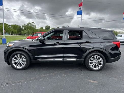 Certified 2023 Ford Explorer Limited w/ Limited Technology Package AWD/4WD image 4