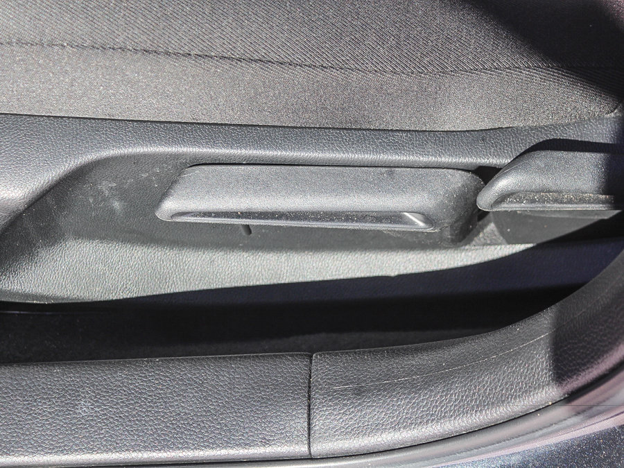 Certified 2025 Honda Civic LX image 22