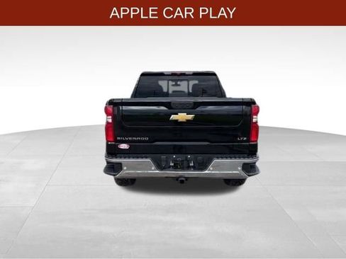 Used 2022 Chevrolet Silverado 1500 LTZ w/ LTZ Premium Package AWD/4WD image 6