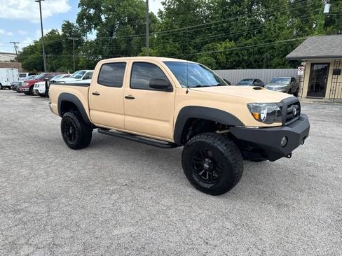 Used 2005 Toyota Tacoma 4x4 Double Cab image 11