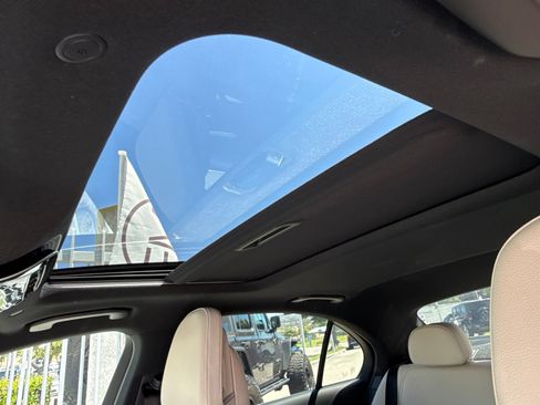 Used 2023 Mercedes-Benz C 300 Sedan image 28