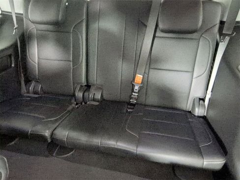 Certified 2019 GMC Yukon SLT w/ Open Road Package image 34