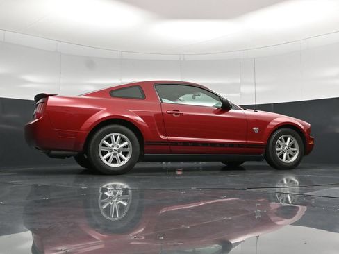 Used 2009 Ford Mustang Coupe RWD image 40