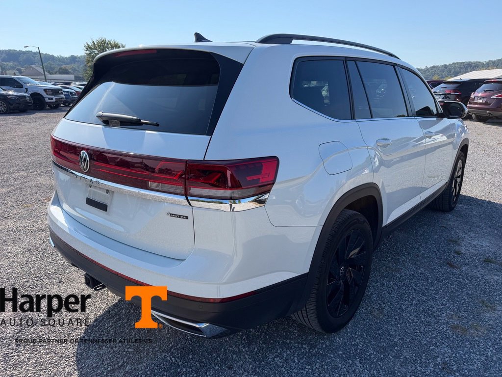 New 2026 Volkswagen Atlas SE w/ Panoramic Sunroof Package AWD/4WD image 5
