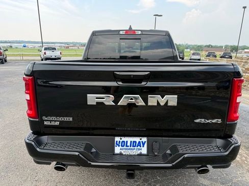 New 2026 RAM 1500 Laramie w/ Laramie Southwest Edition AWD/4WD image 4