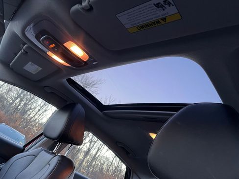 Certified 2023 Hyundai Elantra Limited w/ Cargo Package image 35