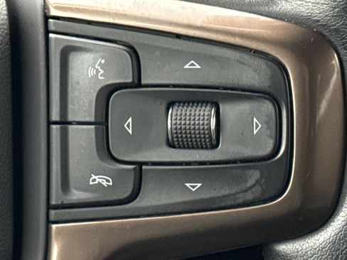 Used 2021 Chevrolet Tahoe High Country w/ Premium Package image 20