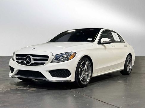Used 2017 Mercedes-Benz C 300 4MATIC Sedan image 7