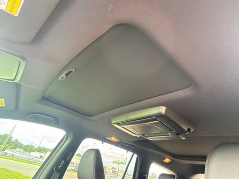 Used 2022 Honda Pilot Black Edition image 24