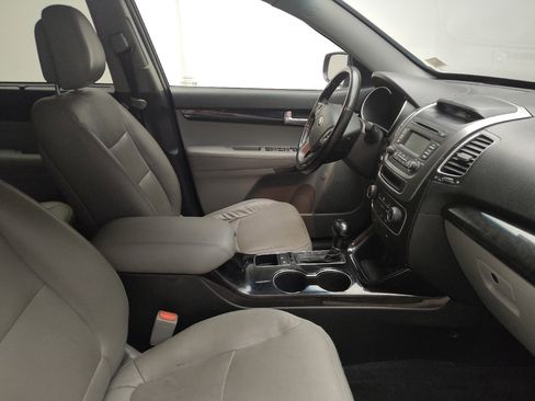 Used 2014 Kia Sorento LX w/ Premium Package image 21