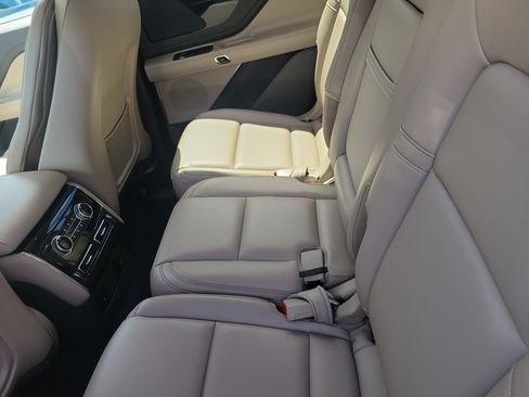 Certified 2024 Lincoln Aviator 2WD image 10