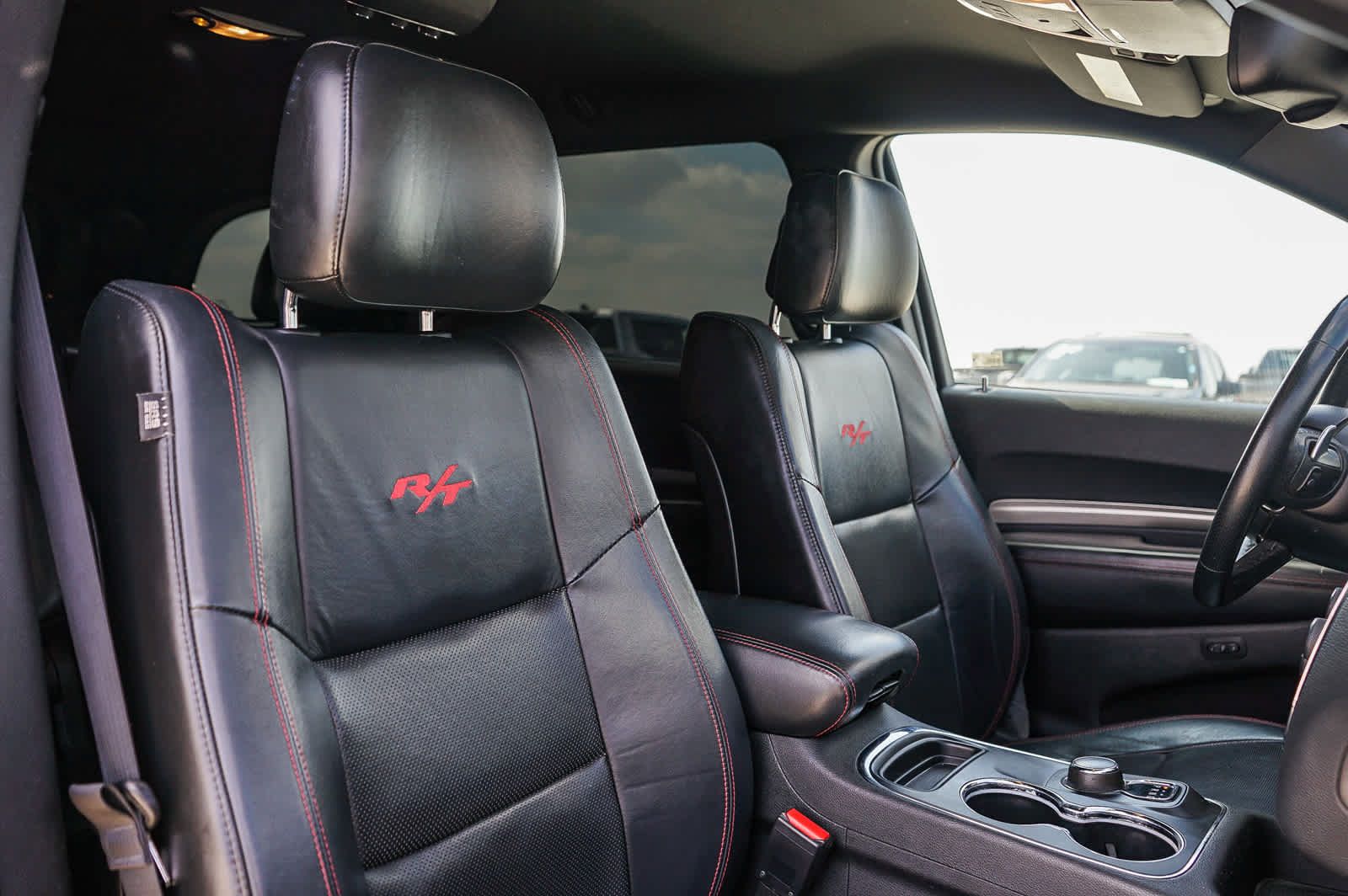 Used 2016 Dodge Durango R/T w/ Blacktop Package RWD image 16