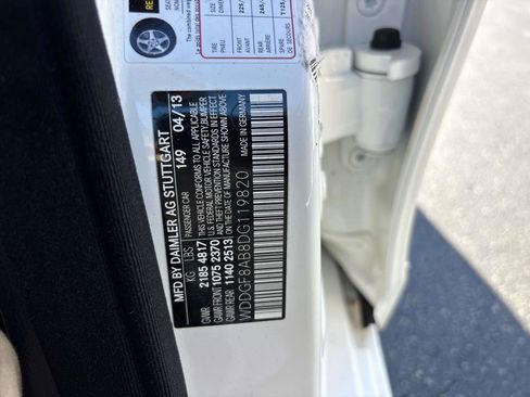 Used 2013 Mercedes-Benz C 300 Sport image 26