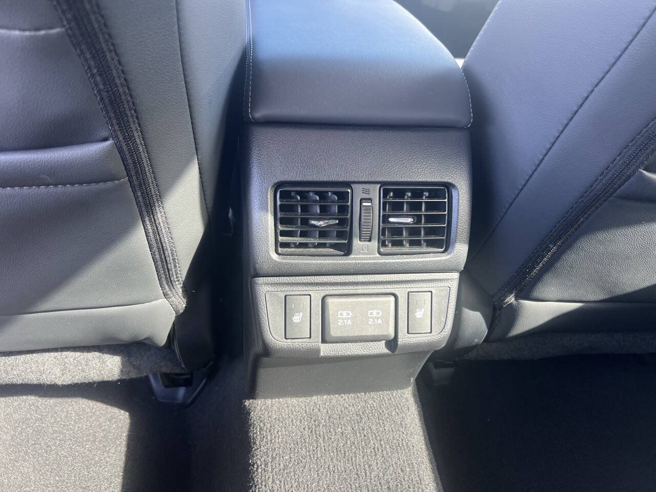 Used 2019 Subaru Outback 2.5i Limited AWD/4WD image 21