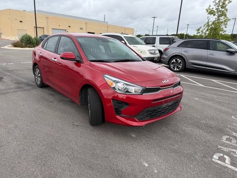 Used 2023 Kia Rio S w/ Technology Package FWD image 3
