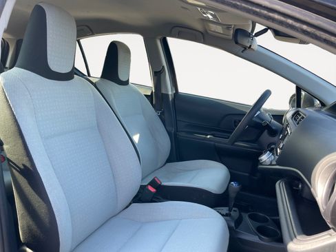 Used 2017 Toyota Prius C One FWD image 17