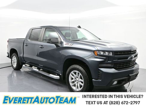 Used 2020 Chevrolet Silverado 1500 RST image 1