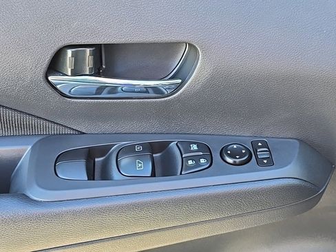 Used 2024 Nissan Kicks SV w/ Interior Electronics Package image 12