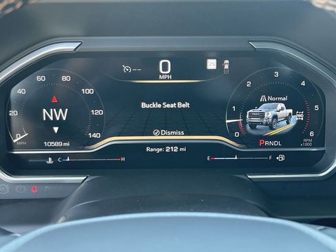 Used 2025 GMC Sierra 2500 AT4 w/ AT4 Premium Plus Package image 11