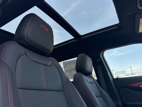 New 2026 Chevrolet TrailBlazer RS w/ Convenience Package FWD image 17