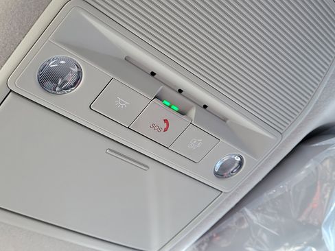 New 2026 Nissan Kicks SR image 20