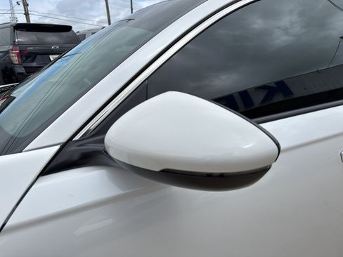 Used 2025 Honda Accord EX-L image 10