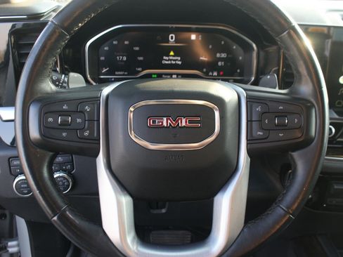 Used 2022 GMC Sierra 1500 Elevation w/ Preferred Package AWD/4WD image 19