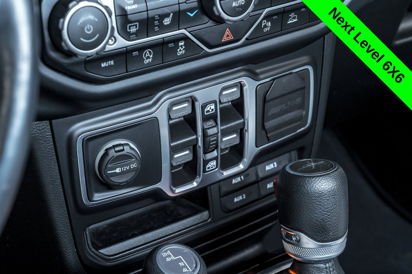 Used 2021 Jeep Gladiator Sport AWD/4WD image 24