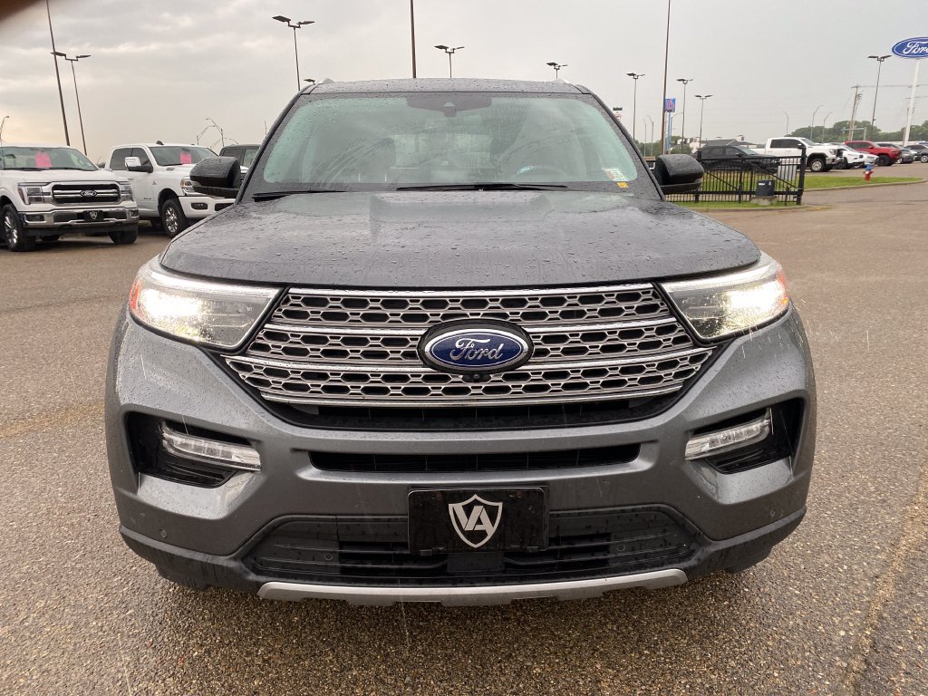 Used 2023 Ford Explorer Limited w/ Limited Technology Package AWD/4WD image 9