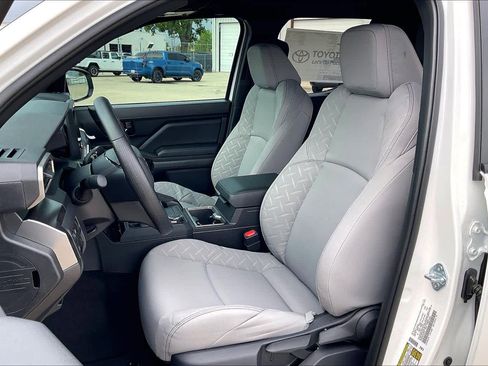 New 2026 Toyota Tacoma SR5 AWD/4WD image 9
