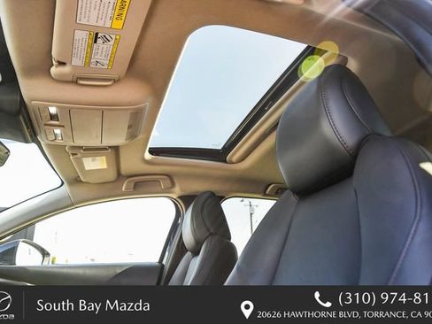Used 2023 MAZDA CX-30 AWD 2.5 S w/ Premium Package image 25