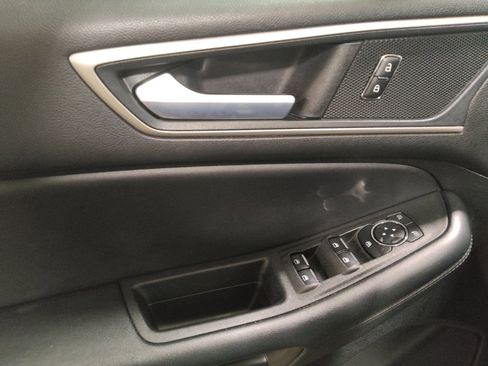 Used 2023 Ford Edge SEL image 27