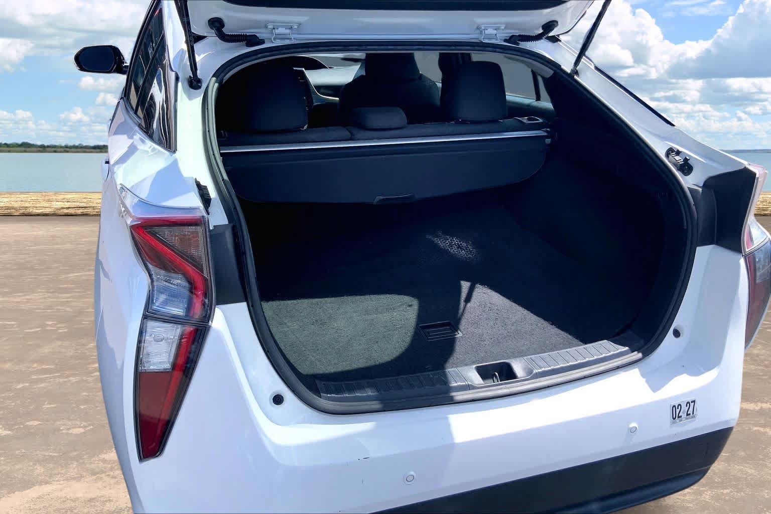 Used 2018 Toyota Prius One FWD image 18