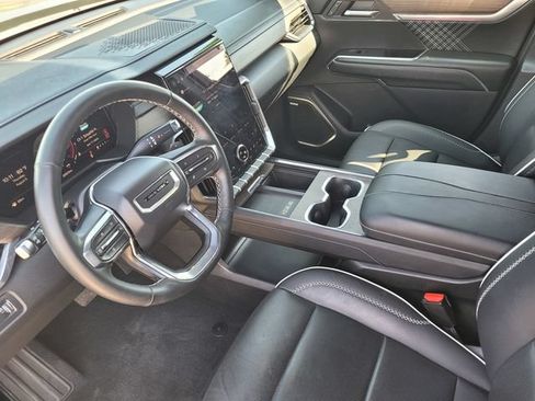 Certified 2025 GMC Acadia Denali w/ LPO, Floor Liner Package FWD image 17