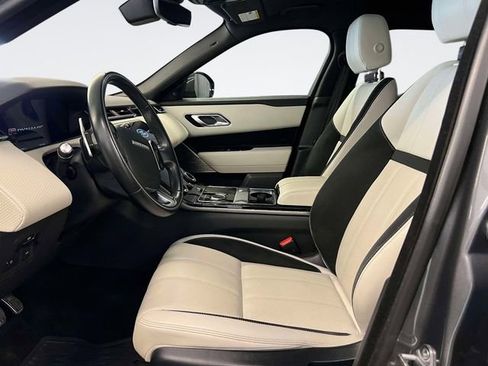 Used 2018 Land Rover Range Rover Velar R-Dynamic SE AWD/4WD image 17