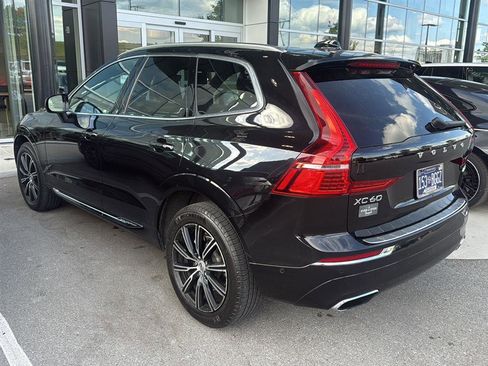 Used 2018 Volvo XC60 T5 Inscription w/ Convenience Package AWD/4WD image 3