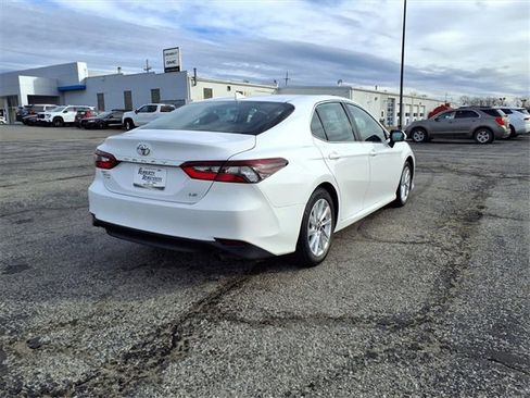 Used 2023 Toyota Camry LE image 16