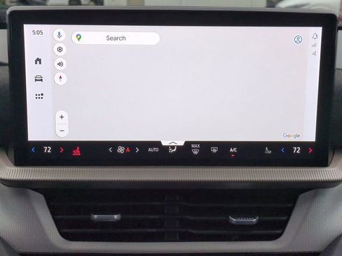 Used 2025 Ford Explorer Active image 21