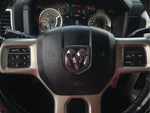 Used 2016 RAM 2500 Laramie image 19