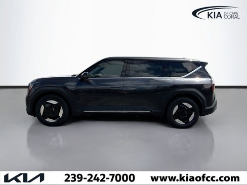 New 2026 Kia EV9 Light image 2