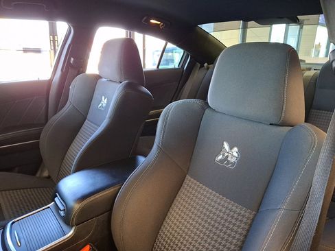 Used 2019 Dodge Charger Scat Pack w/ Driver Confidence Group image 23