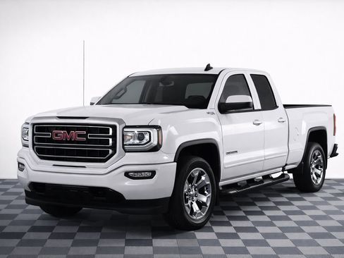 Used 2017 GMC Sierra 1500 SLE image 1