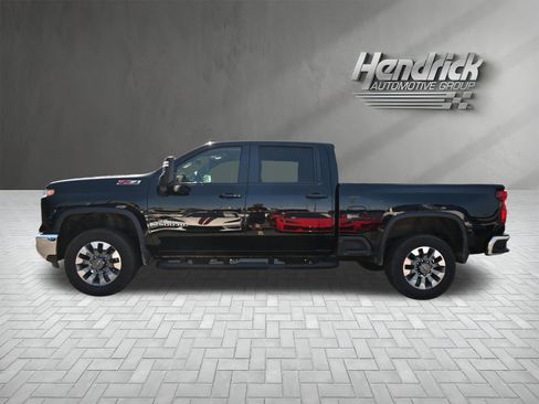 Used 2024 Chevrolet Silverado 2500 LT w/ All Star Edition image 9